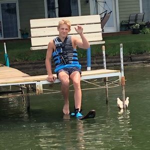 Meet your Posher, Walker